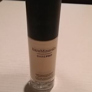 Bare minerals foundation